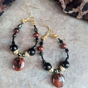 Elegant Black and Brown Beaded Earrings